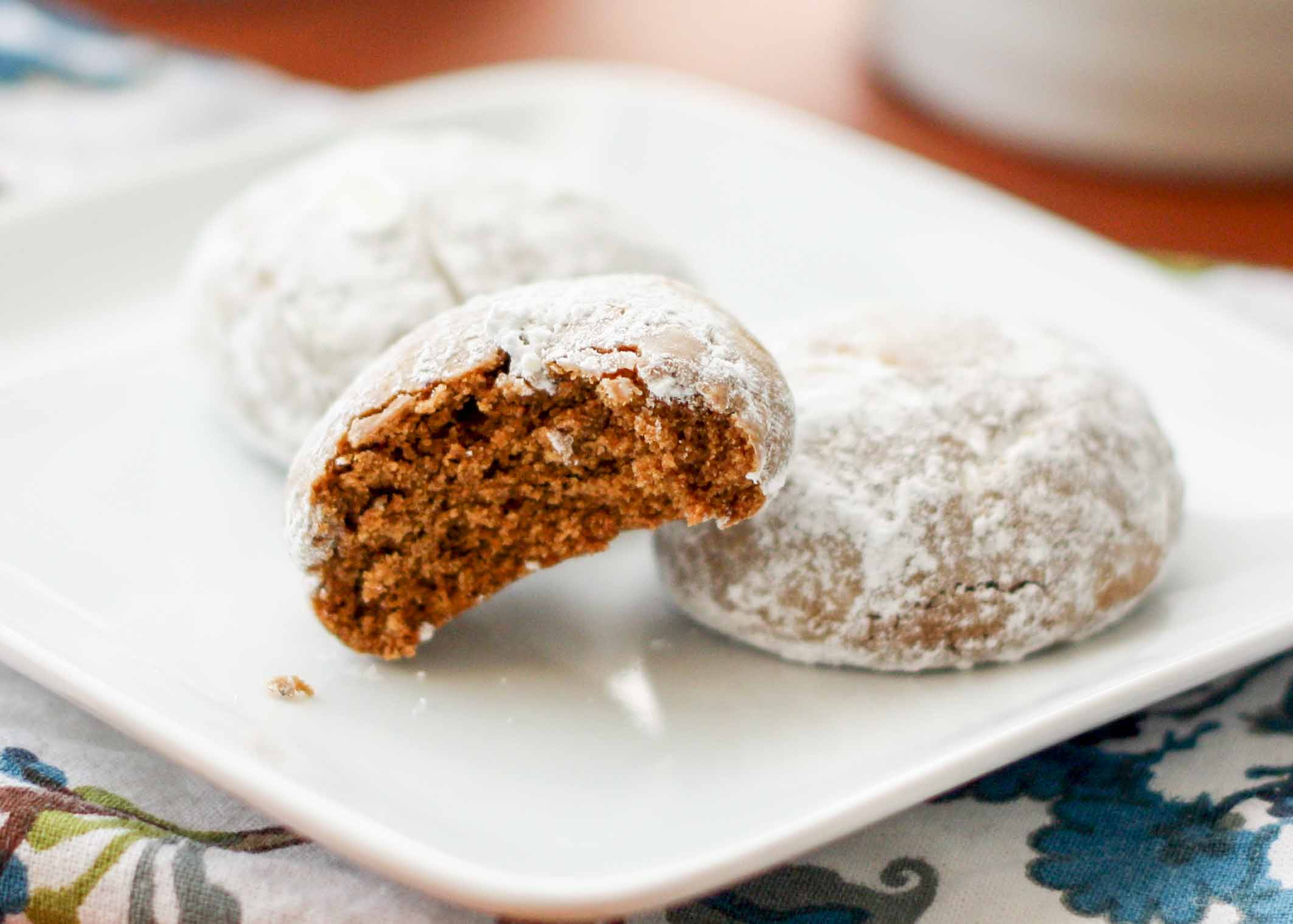 Traditional German Pfeffernusse: Your Spiced Holiday Cookie Guide